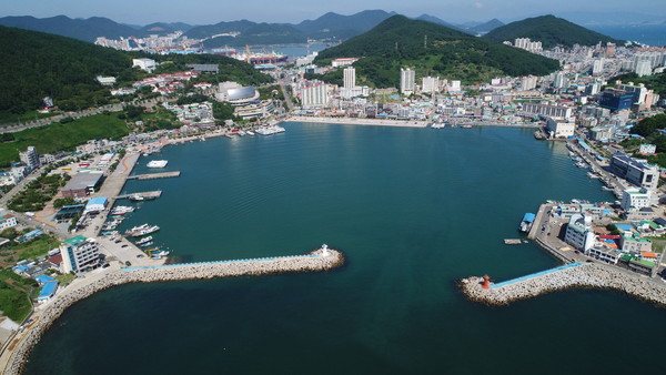 거제 장승포항. [사진=거제시]